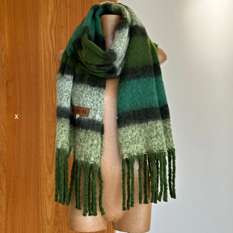 New Arrival Faux Velvet Plaid Scarf Large Pashmina Women's Autumn Winter Warmth Knitwear Fashionable Tassel Trim Scarf
New Arrival Faux Velvet Plaid Scarf Large Pashmina Women's Autumn Winter Warmth Knitwear Fashionable Tassel Trim Scarf