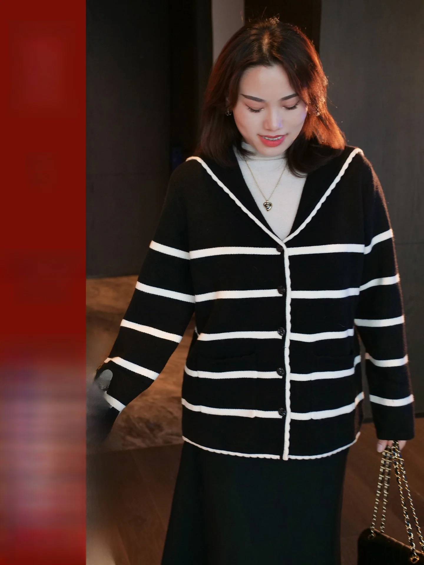 Простой вязаный кардиган с воротником-стойкой, в полоску, больших размеров, женский, из смесового полиэстера, длинный рукав, зимний, повседневный трикотаж
Простой вязаный кардиган с воротником-стойкой, в полоску, больших размеров, женский, из смесового полиэстера, длинный рукав, зимний, повседневный трикотаж