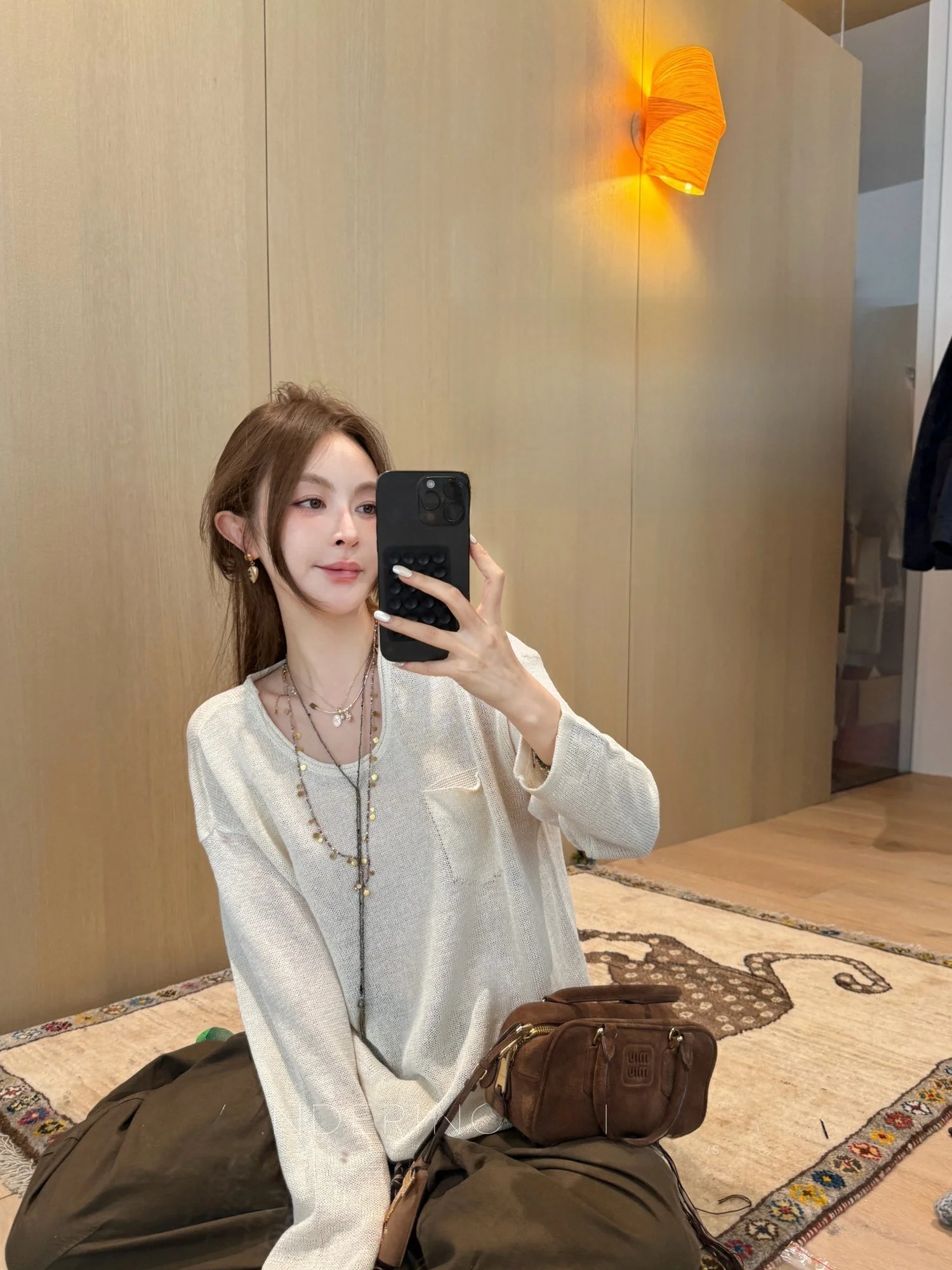 Повседневный легкий вязаный топ Qian Meixi с длинными рукавами для женщин, из мягкой хлопковой смеси, с круглым вырезом, свободного кроя
Повседневный легкий вязаный топ Qian Meixi с длинными рукавами для женщин, из мягкой хлопковой смеси, с круглым вырезом, свободного кроя