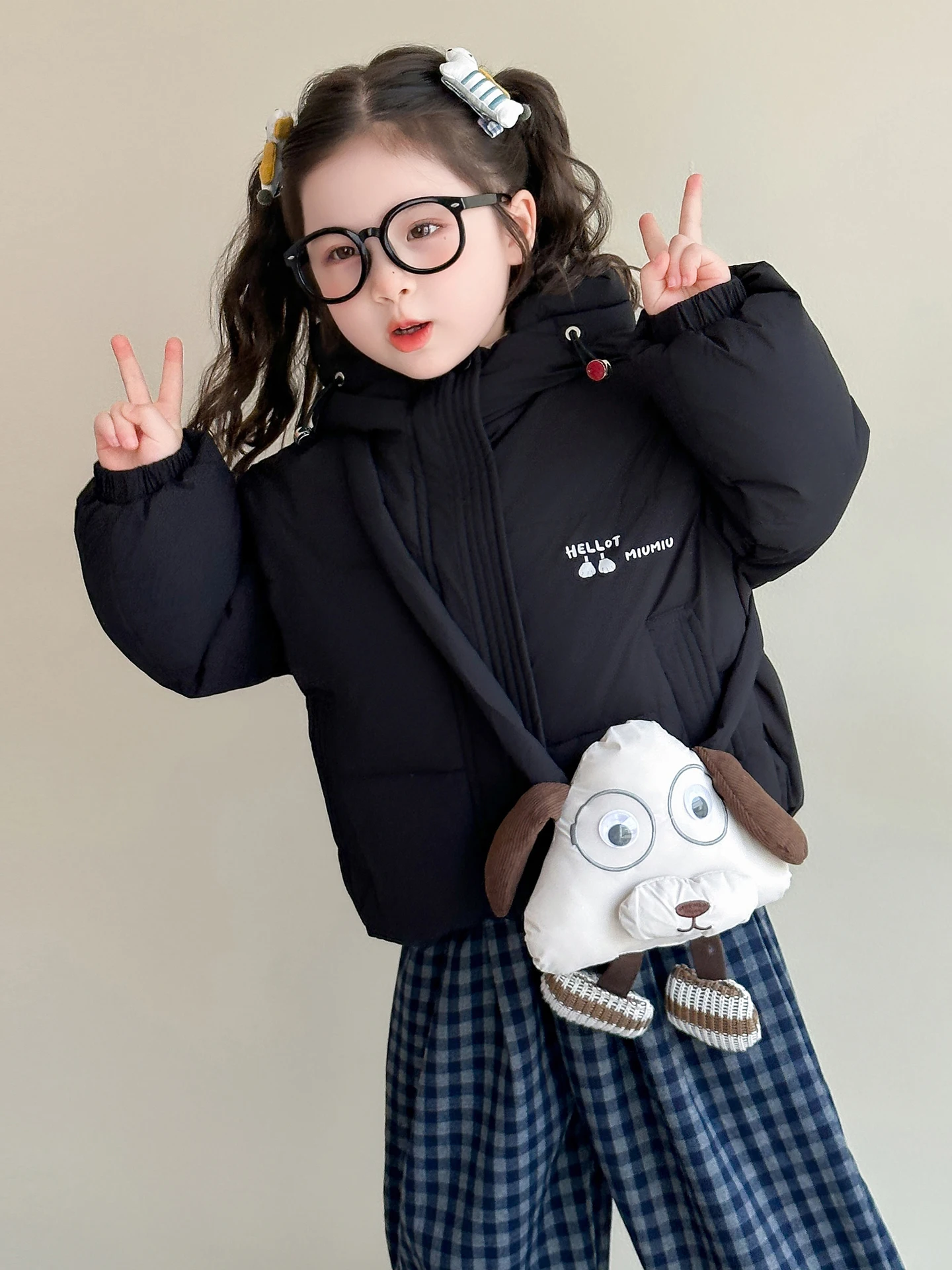 Girls down Jaet Winter Clothes Faion Baby White Du down Thi Warm Coat Children Winter Clothes Puffy Bread Sle Coat
Girls down Jaet Winter Clothes Faion Baby White Du down Thi Warm Coat Children Winter Clothes Puffy Bread Sle Coat