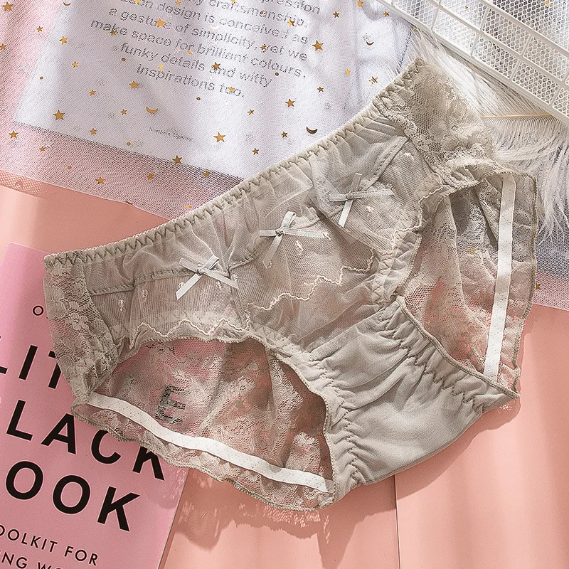 Women's Lace Mid Waist Japanese Style Lightweigh Cute Pleat Seamless Women Underwear Panties Comfortable Underpants
Women's Lace Mid Waist Japanese Style Lightweigh Cute Pleat Seamless Women Underwear Panties Comfortable Underpants
