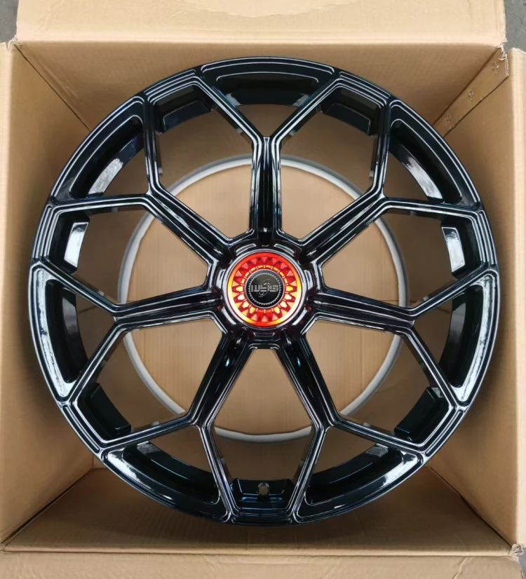 22 23-inch forged rims for Lamborghini URUS Gallardo Aventador Revuelto Veneno Temerario High quality custom forged wheels
22 23-inch forged rims for Lamborghini URUS Gallardo Aventador Revuelto Veneno Temerario High quality custom forged wheels