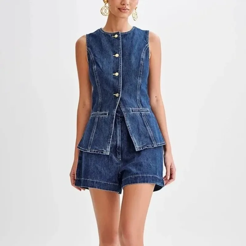 Women's Fashion Round Neck Sleeveless Denim Vest & Mid-waist Denim Shorts Suit Ladies Elegant Office Clothing Set
Women's Fashion Round Neck Sleeveless Denim Vest & Mid-waist Denim Shorts Suit Ladies Elegant Office Clothing Set