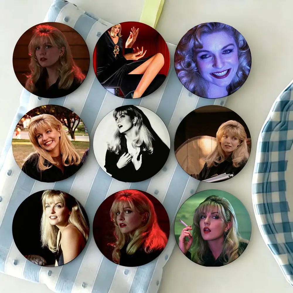 Actors Laura Palmer 25mm 75mm 44mm 58mm 32m Coin Badges Personalized Handmade Round Brooches Pins Accessory
Actors Laura Palmer 25mm 75mm 44mm 58mm 32m Coin Badges Personalized Handmade Round Brooches Pins Accessory