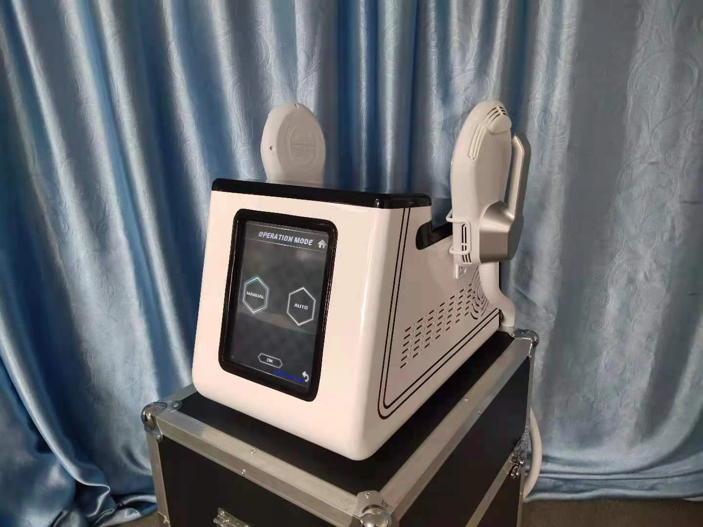 EMS Butt Lift Body Massage Machine Fat Reducing Slimming Machine For Beauty Equipment
EMS Butt Lift Body Massage Machine Fat Reducing Slimming Machine For Beauty Equipment