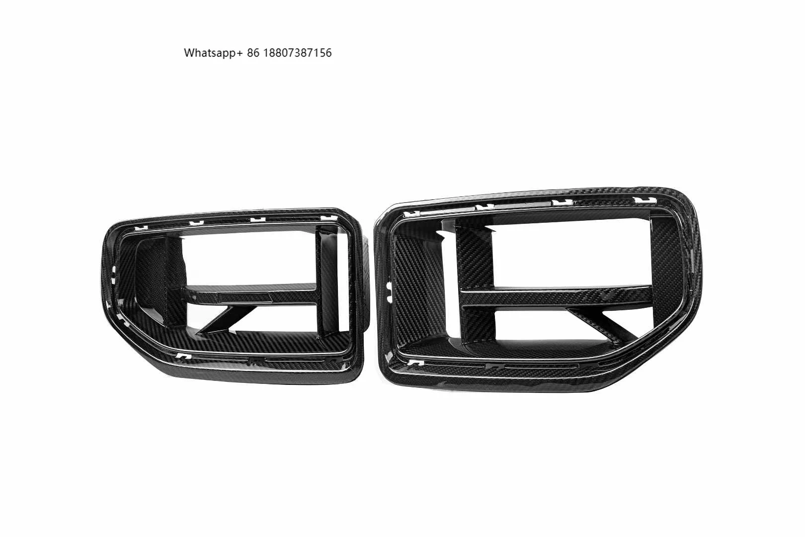 New Dry Carbon Fiber CS Style Grille for G87 M2 Coupe 2023+ Car Grill Front Bumper Double Kidney Center Grille Body Kit
New Dry Carbon Fiber CS Style Grille for G87 M2 Coupe 2023+ Car Grill Front Bumper Double Kidney Center Grille Body Kit
