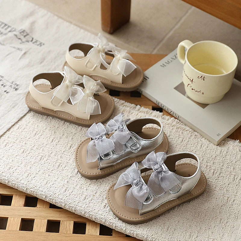 Girls Sandals with Lace Bow-knot Kids Summer Beach Shoes Soft Sole Children Princess Dress Sandals for Party Wedding 2026 New
Girls Sandals with Lace Bow-knot Kids Summer Beach Shoes Soft Sole Children Princess Dress Sandals for Party Wedding 2026 New