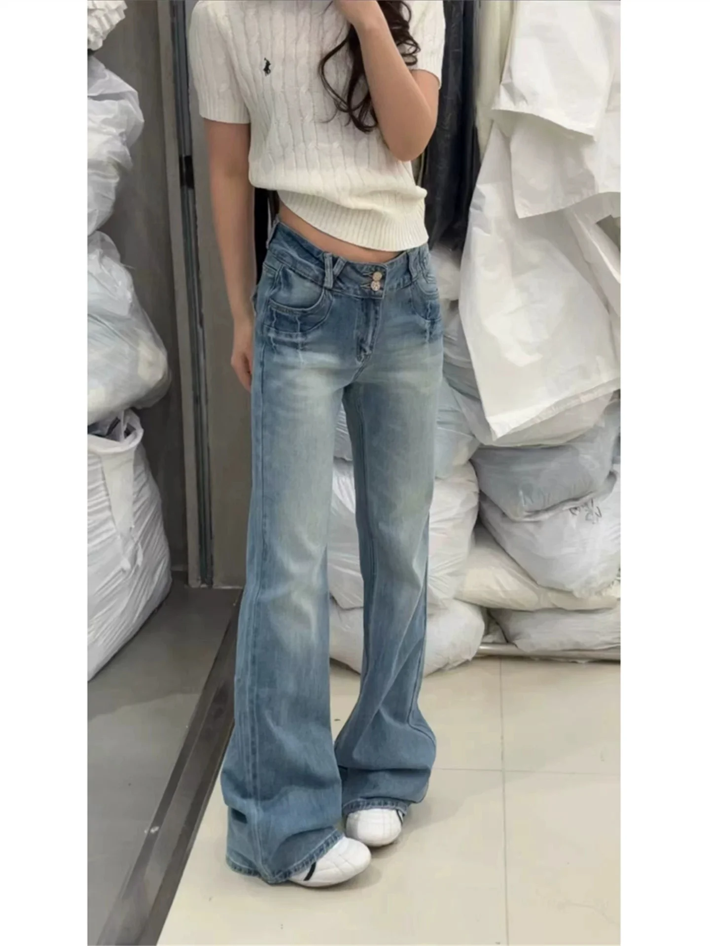 Low Waist Bell Bottom Light Blue Denim Jeans Women's Summer Slimming Scratch Washed Floor-Length Pants Vintage Style Cotton
Low Waist Bell Bottom Light Blue Denim Jeans Women's Summer Slimming Scratch Washed Floor-Length Pants Vintage Style Cotton