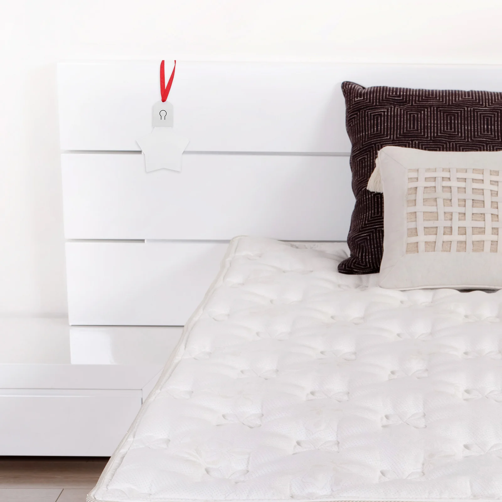 1pc Sublimation Blank Led Night Light For Diy Acrylic Ornament Christmas Decoration Home Holiday Room Lamp Decor
1pc Sublimation Blank Led Night Light For Diy Acrylic Ornament Christmas Decoration Home Holiday Room Lamp Decor