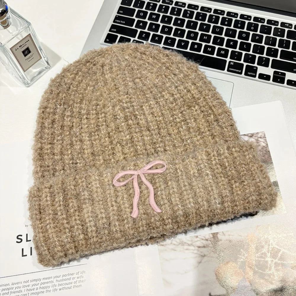 Fashion Solid Color Bow Knitted Hat Wool Hat Warm Cap Crochet Basin Cap Jennie Style Korean Knit Beanie Warm
Fashion Solid Color Bow Knitted Hat Wool Hat Warm Cap Crochet Basin Cap Jennie Style Korean Knit Beanie Warm