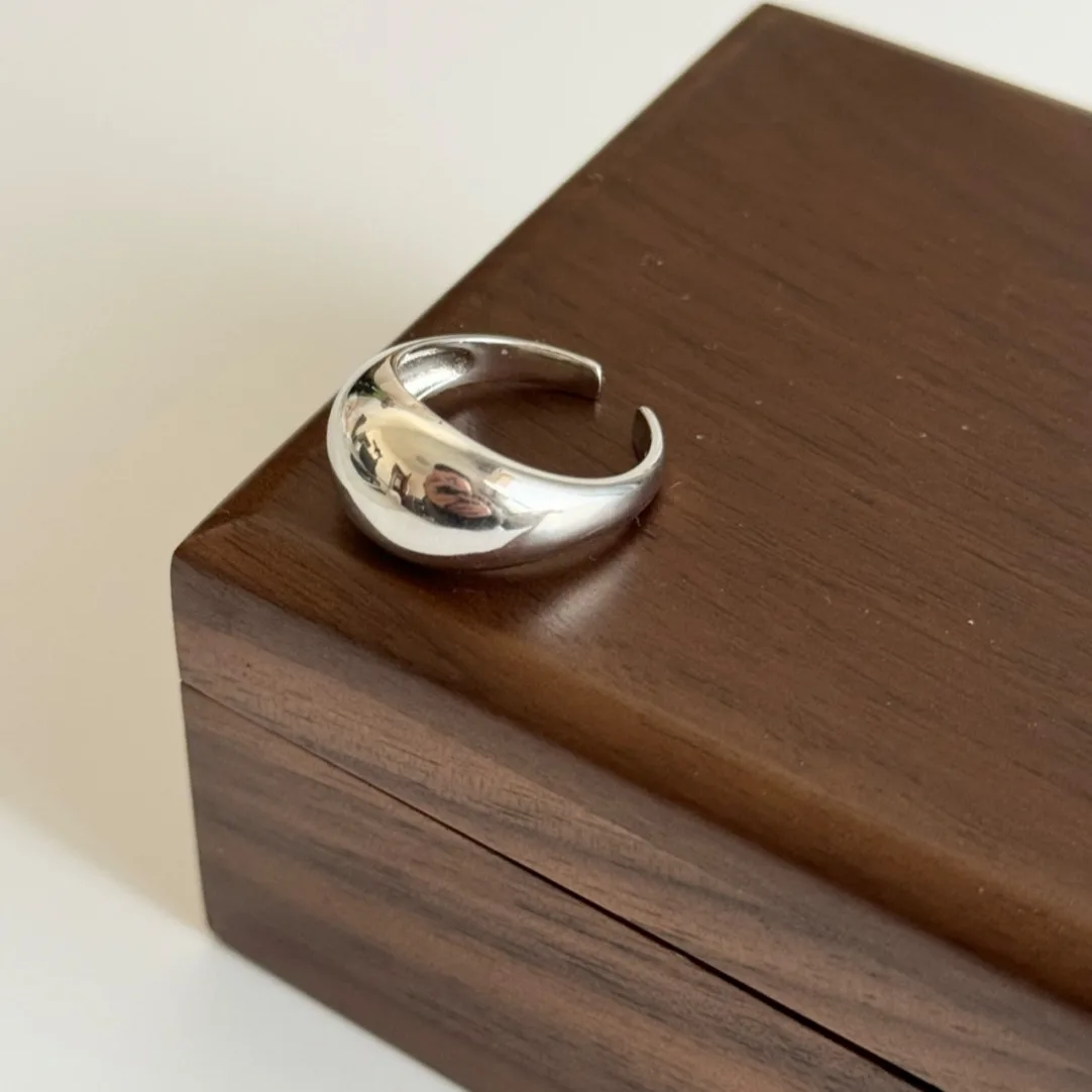 925 Sterling Silver Oval Smooth Surface Aesthetic Adjustable Rings For Women Luxury Jewelry Aesthetic Jewellery Money 925
925 Sterling Silver Oval Smooth Surface Aesthetic Adjustable Rings For Women Luxury Jewelry Aesthetic Jewellery Money 925