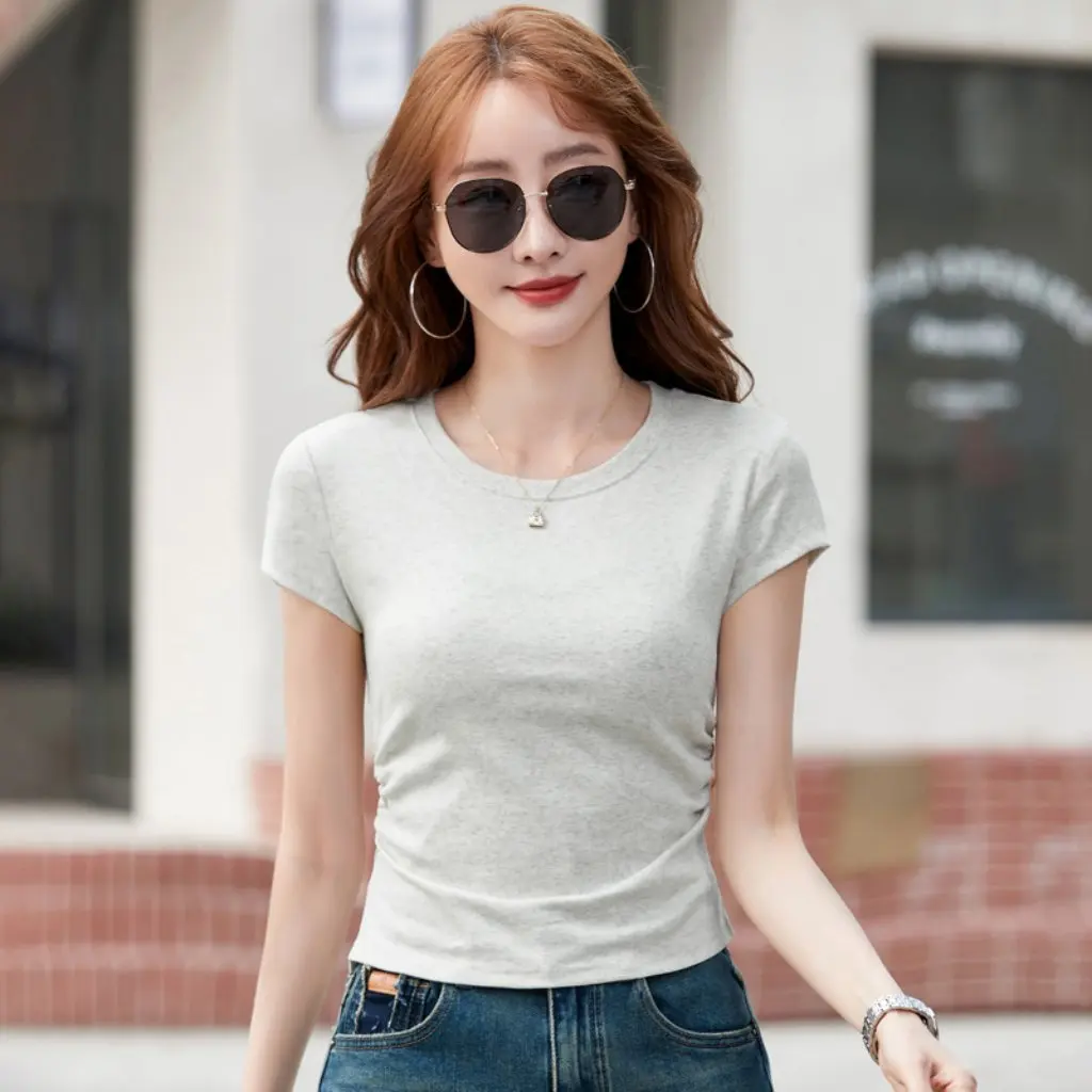 Сплошной цвет, повседневная футболка с короткими рукавами и плечами, девчачий летний плиссированный дизайн на талии, нишевый модный топ для девочек 
Сплошной цвет, повседневная футболка с короткими рукавами и плечами, девчачий летний плиссированный дизайн на талии, нишевый модный топ для девочек