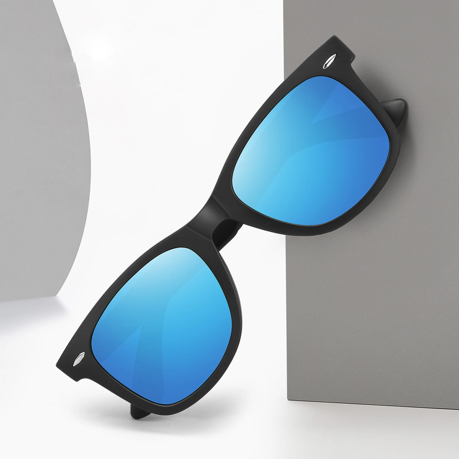 WOWSUN Hawkers Fashion Polarized Square Sunglasses for Men and Women High Qualiy Finish Sun Glasses UV Protection Glasses
WOWSUN Hawkers Fashion Polarized Square Sunglasses for Men and Women High Qualiy Finish Sun Glasses UV Protection Glasses