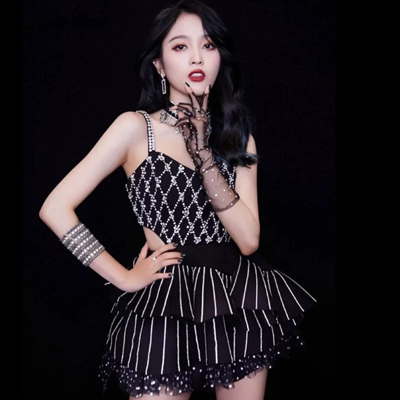 Pole/Jazz Dancing Suit For Women Group Black Shiny Fluffy Skirt Nightclub DJ DS Female Singer Lead Dancer Rave Outfits DWY5815
Pole/Jazz Dancing Suit For Women Group Black Shiny Fluffy Skirt Nightclub DJ DS Female Singer Lead Dancer Rave Outfits DWY5815