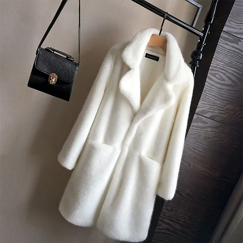 Women Mink Faux Fur Coat Solid Female Turn Down Collar Winter Warm Fake Fur Lady Coat Casual Jacket
Women Mink Faux Fur Coat Solid Female Turn Down Collar Winter Warm Fake Fur Lady Coat Casual Jacket