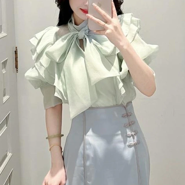 Spring Summer New Pure Color Sweet Stand Collar Bow Tie Small Fly Sleeve Chiffon Shirt Commute Style Short Sleeve Regular Length
Spring Summer New Pure Color Sweet Stand Collar Bow Tie Small Fly Sleeve Chiffon Shirt Commute Style Short Sleeve Regular Length