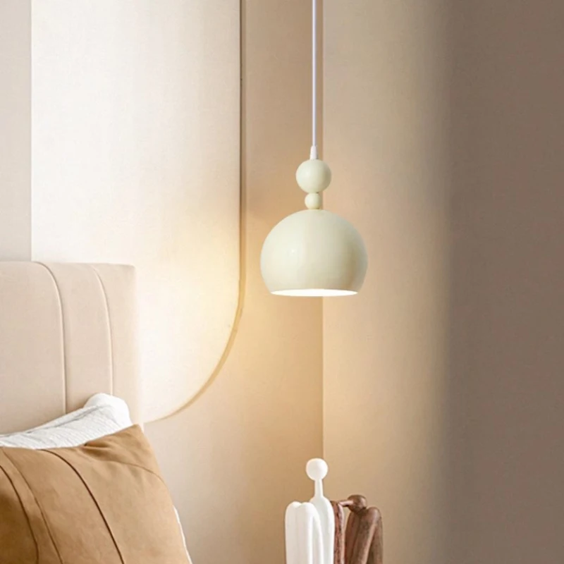 White LED Chandeliers Master Bedroom Bedside Lamps Nordic Minimalist Room Decor Bedroom Dining Table Chandelier Indoor Lighting
White LED Chandeliers Master Bedroom Bedside Lamps Nordic Minimalist Room Decor Bedroom Dining Table Chandelier Indoor Lighting