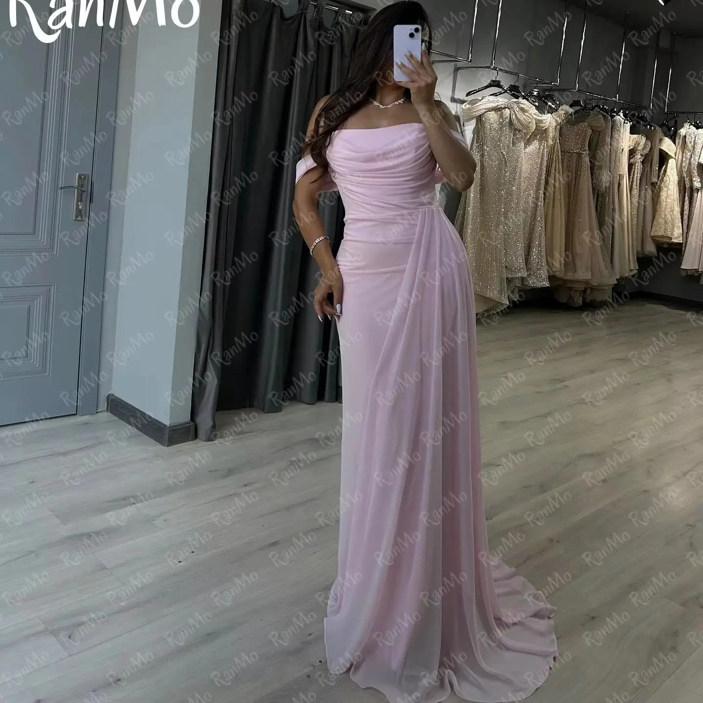 Ranmo Customized Pink Chiffon Prom Dresses Off Shoulder Pleated A-line Floor Length Wedding Party Dress Elegant Women Evening
Ranmo Customized Pink Chiffon Prom Dresses Off Shoulder Pleated A-line Floor Length Wedding Party Dress Elegant Women Evening