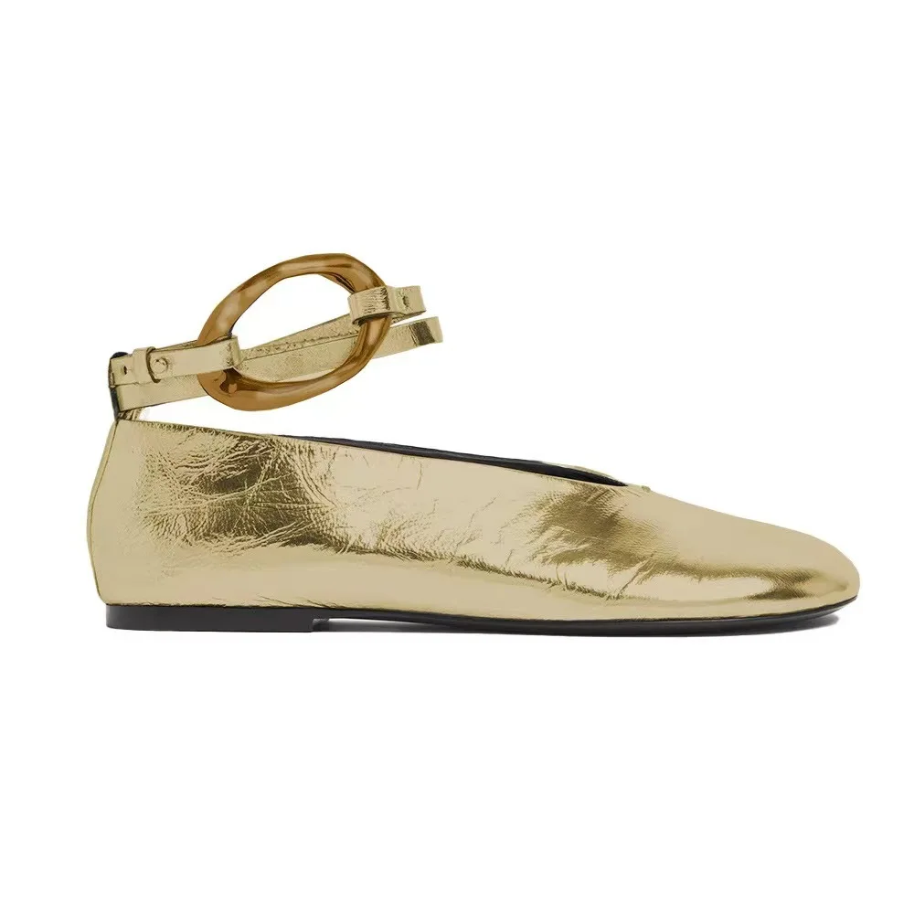 Round Metal Ring Decoration Flats Glossy Leather Comfortable Soft Sole Women Pumps Customized Large Size Women Strappy Shoes
Round Metal Ring Decoration Flats Glossy Leather Comfortable Soft Sole Women Pumps Customized Large Size Women Strappy Shoes