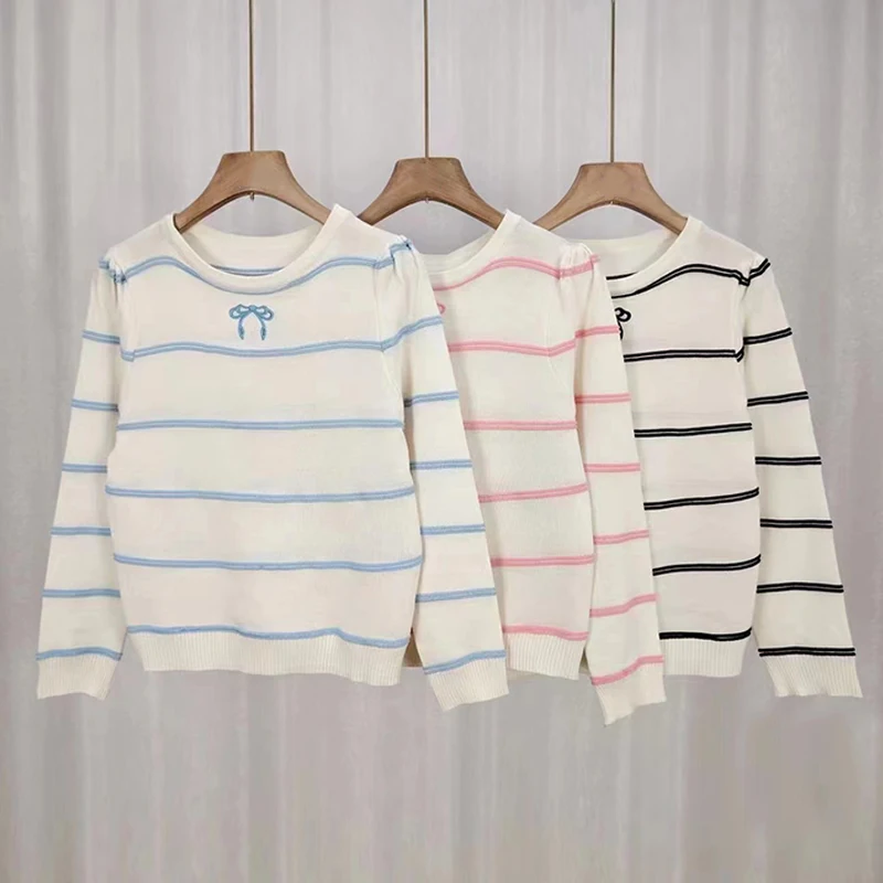Korean Sweet Striped Bow Embroidered Round Neck Long Sleeve Knitted Sweater For Women
Korean Sweet Striped Bow Embroidered Round Neck Long Sleeve Knitted Sweater For Women