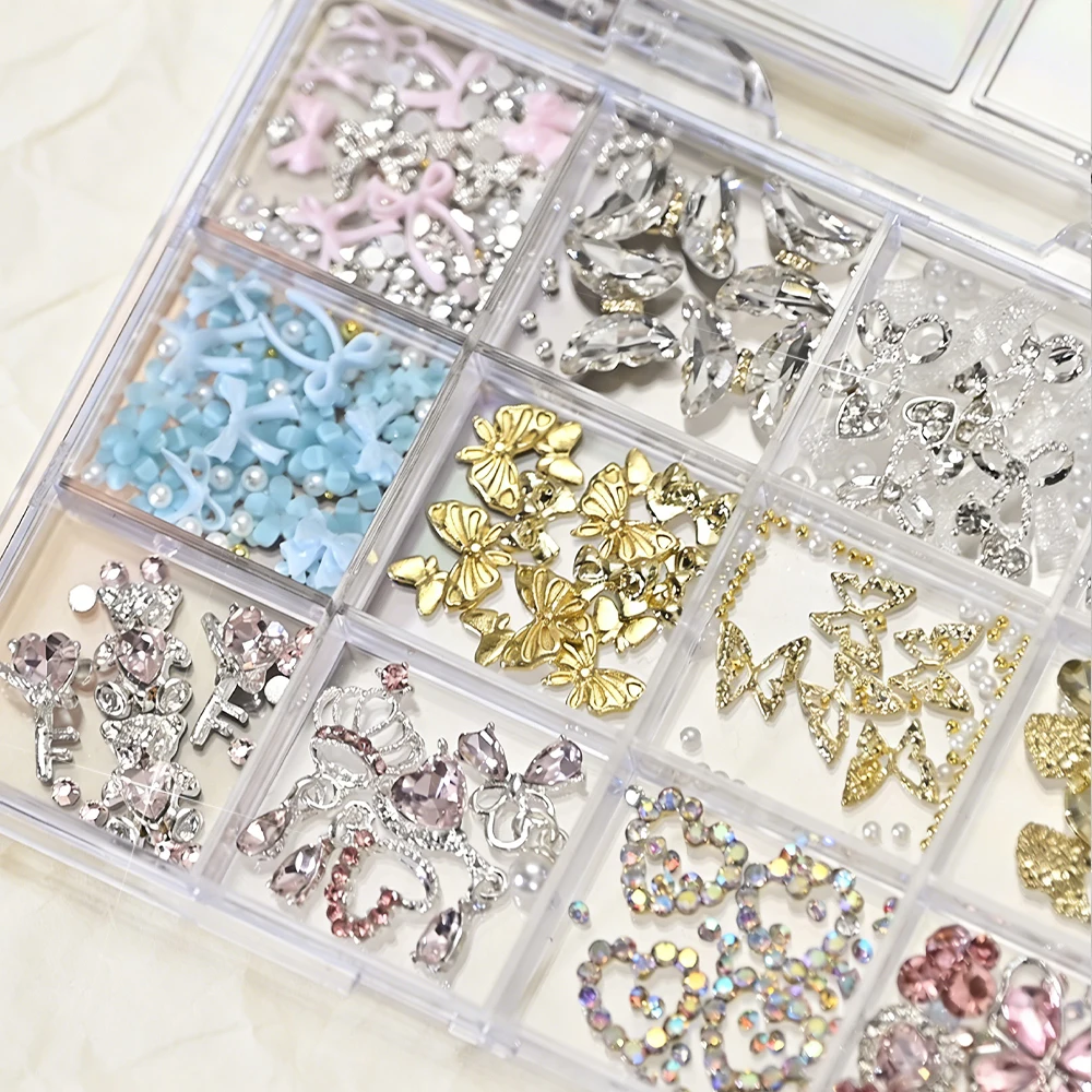 Набор 3D-украшений для ногтей: розовые бабочки, сердечки, бантики, стразы, жемчужины. Для самостоятельного маникюра, свадебного дизайна и салонного оформления ногтей.
Набор 3D-украшений для ногтей: розовые бабочки, сердечки, бантики, стразы, жемчужины. Для самостоятельного маникюра, свадебного дизайна и салонного оформления ногтей.