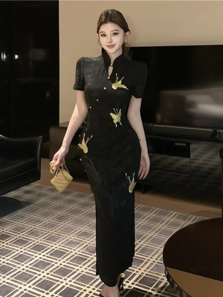 New Chinese Sle Retro National Wind Improved Dr Early Spring New Model High-End Bla Embroidery Dr
New Chinese Sle Retro National Wind Improved Dr Early Spring New Model High-End Bla Embroidery Dr