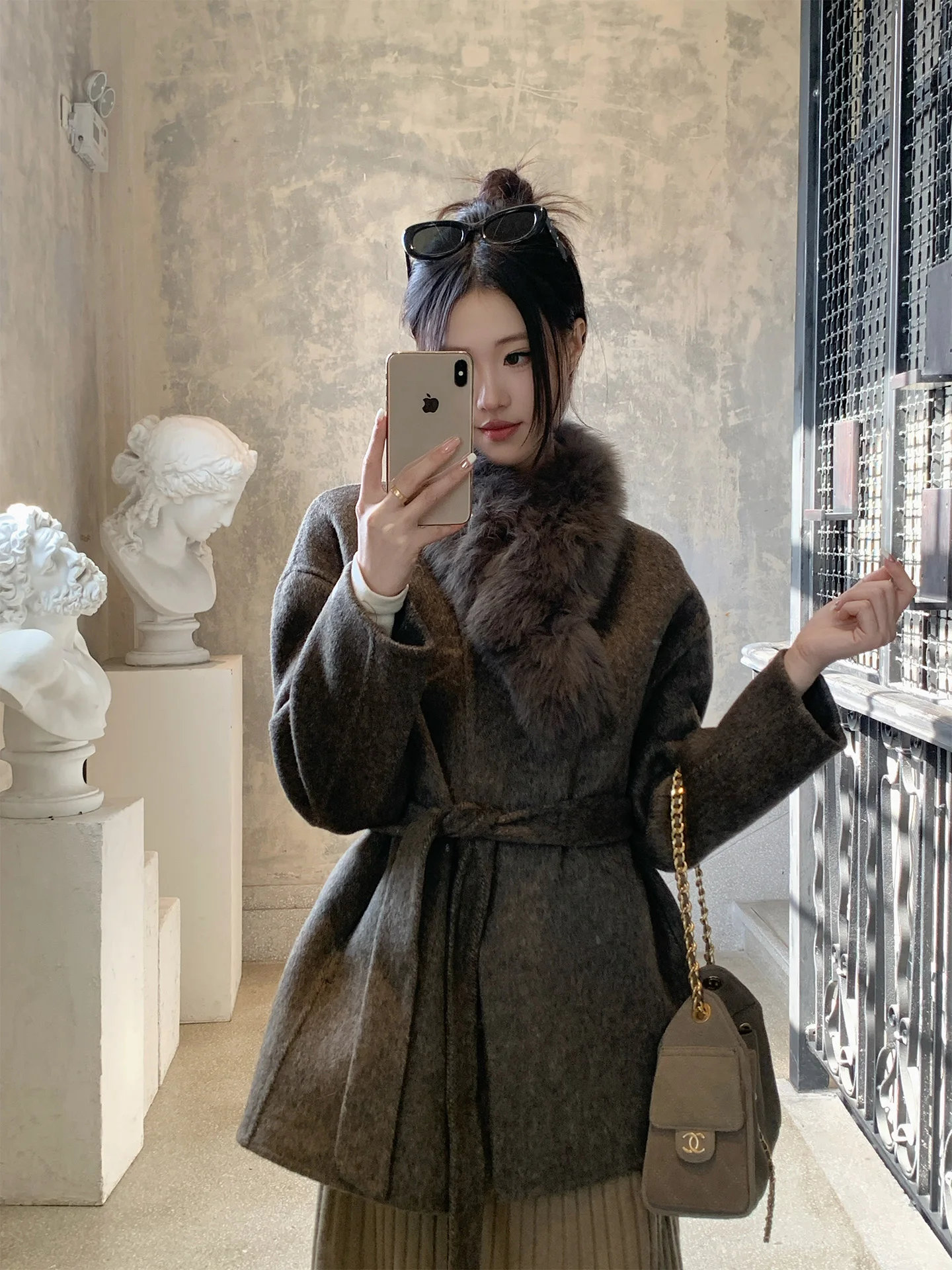 CCc Olive een Woolen Coat with Fur Collar Women's Cheered Sweater Skirt Outdoor Sle Thiened Mid-Length Coat
CCc Olive een Woolen Coat with Fur Collar Women's Cheered Sweater Skirt Outdoor Sle Thiened Mid-Length Coat