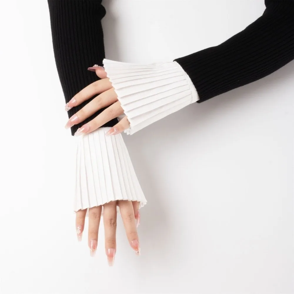Vintage Ruffles Pleated Detachable Cuffs Ruched Chiffon Lace Fake Sleeves Cuff Hand Wrist Cuffs White False Cuffs Cosplay Party
Vintage Ruffles Pleated Detachable Cuffs Ruched Chiffon Lace Fake Sleeves Cuff Hand Wrist Cuffs White False Cuffs Cosplay Party