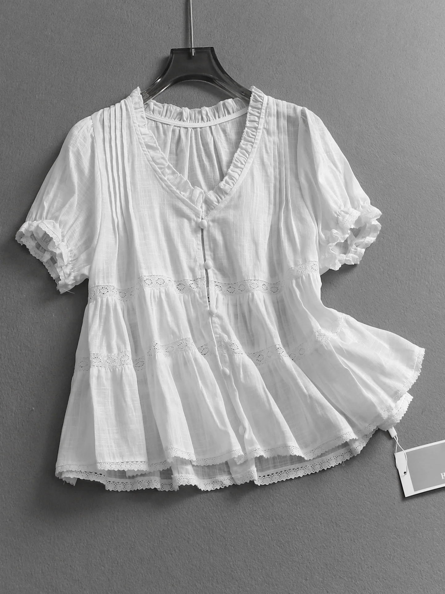 Casual Lace Splice Pleated Button Open Front Short Sleeve Women's Shirt Pure Color Summer New Style Anti-Aging E609
Casual Lace Splice Pleated Button Open Front Short Sleeve Women's Shirt Pure Color Summer New Style Anti-Aging E609