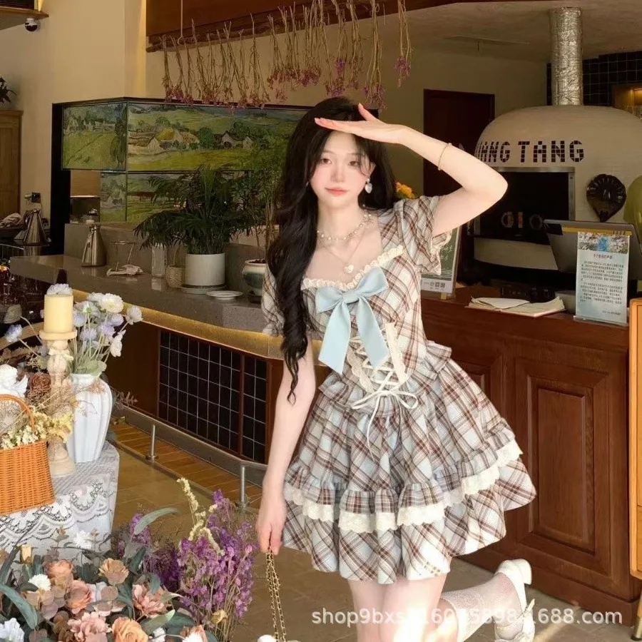 【New style】Large size women's dress French retro preppy style square collar bubble sleeve dress summer sweet bowknot plaid prin
【New style】Large size women's dress French retro preppy style square collar bubble sleeve dress summer sweet bowknot plaid prin