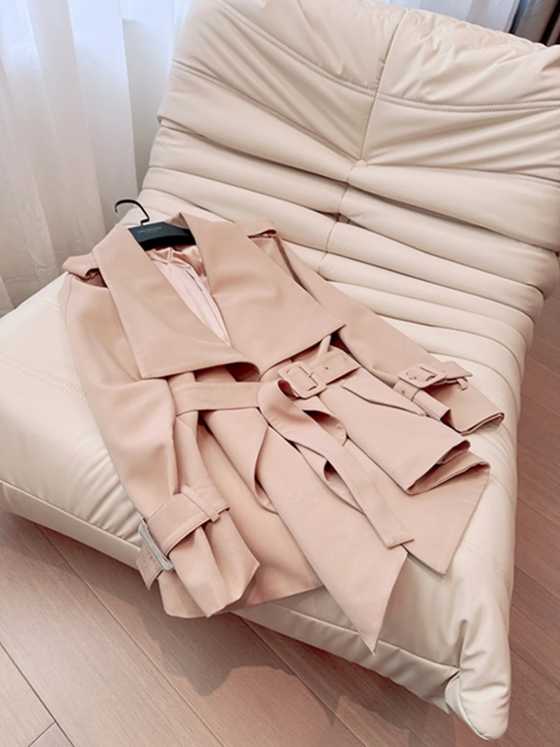 Early Spring 2026 Women's Casual Sle Wide ape Waist Cinched Stand Collar ort Pants Coat Jaet Korean Version Loose Fit
Early Spring 2026 Women's Casual Sle Wide ape Waist Cinched Stand Collar ort Pants Coat Jaet Korean Version Loose Fit