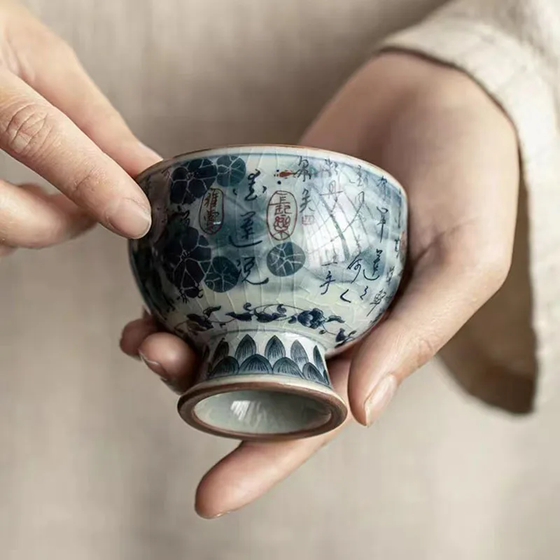 Antique Style Blue White Ceramic Tea Cup Landscape Master Bowl with Crackle Glaze for Gongfu Tea Home Decor
Antique Style Blue White Ceramic Tea Cup Landscape Master Bowl with Crackle Glaze for Gongfu Tea Home Decor