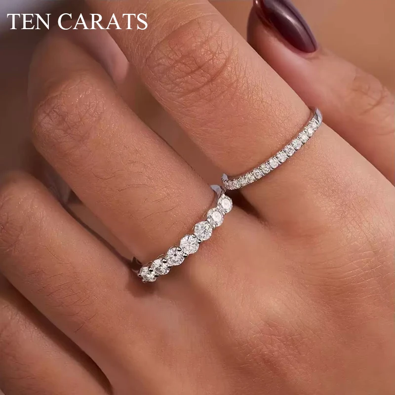 TEN CARATS 100% s925 Sterling Silver Classic Certified VVS1 Moissanite Ring Daily Dating Ladies Set Small ring Fashion Jewelry
TEN CARATS 100% s925 Sterling Silver Classic Certified VVS1 Moissanite Ring Daily Dating Ladies Set Small ring Fashion Jewelry