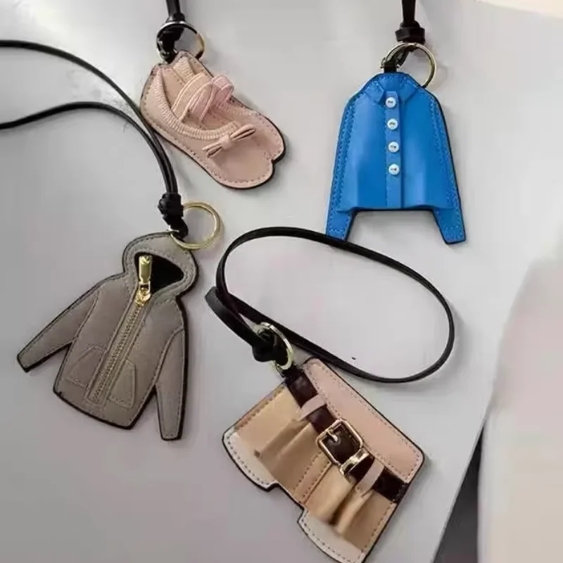 Y2k Brand Bowknot Bag Charm Apparel Bag Pendant Keychain For Women Girls Leather Butterfly Keyring Punk Ornament Bag Accessories
Y2k Brand Bowknot Bag Charm Apparel Bag Pendant Keychain For Women Girls Leather Butterfly Keyring Punk Ornament Bag Accessories