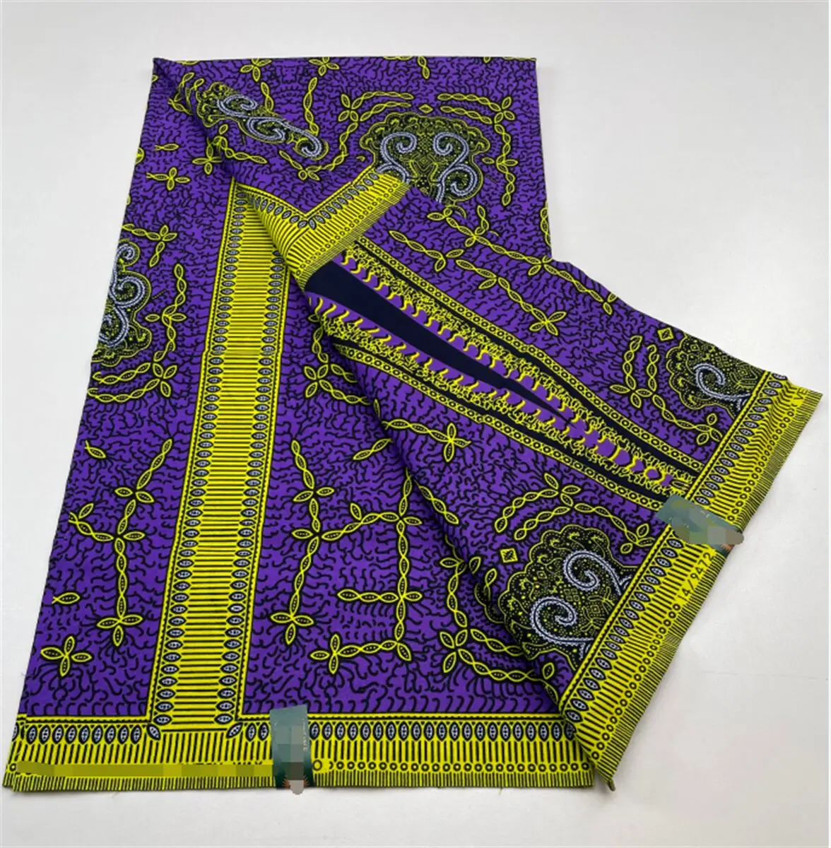 Real Wax African Printed Cotton Fabric Material For Clothes Veritable Dutch Ankara Wax Dye Block For Fabric For Sewing Wedding
Real Wax African Printed Cotton Fabric Material For Clothes Veritable Dutch Ankara Wax Dye Block For Fabric For Sewing Wedding