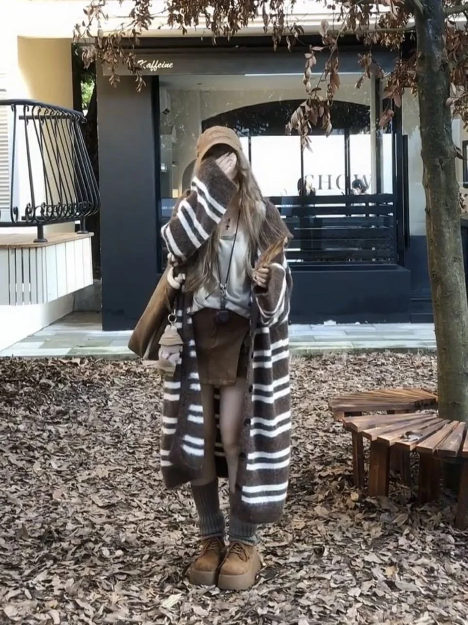 Женские летние кардиганы средней длины в стиле хип-хоп с бантом, вязаные, базовые, с вытравленным узором, текстурированные, минималистичные, с вырезами, без рукавов, Y2K
Женские летние кардиганы средней длины в стиле хип-хоп с бантом, вязаные, базовые, с вытравленным узором, текстурированные, минималистичные, с вырезами, без рукавов, Y2K