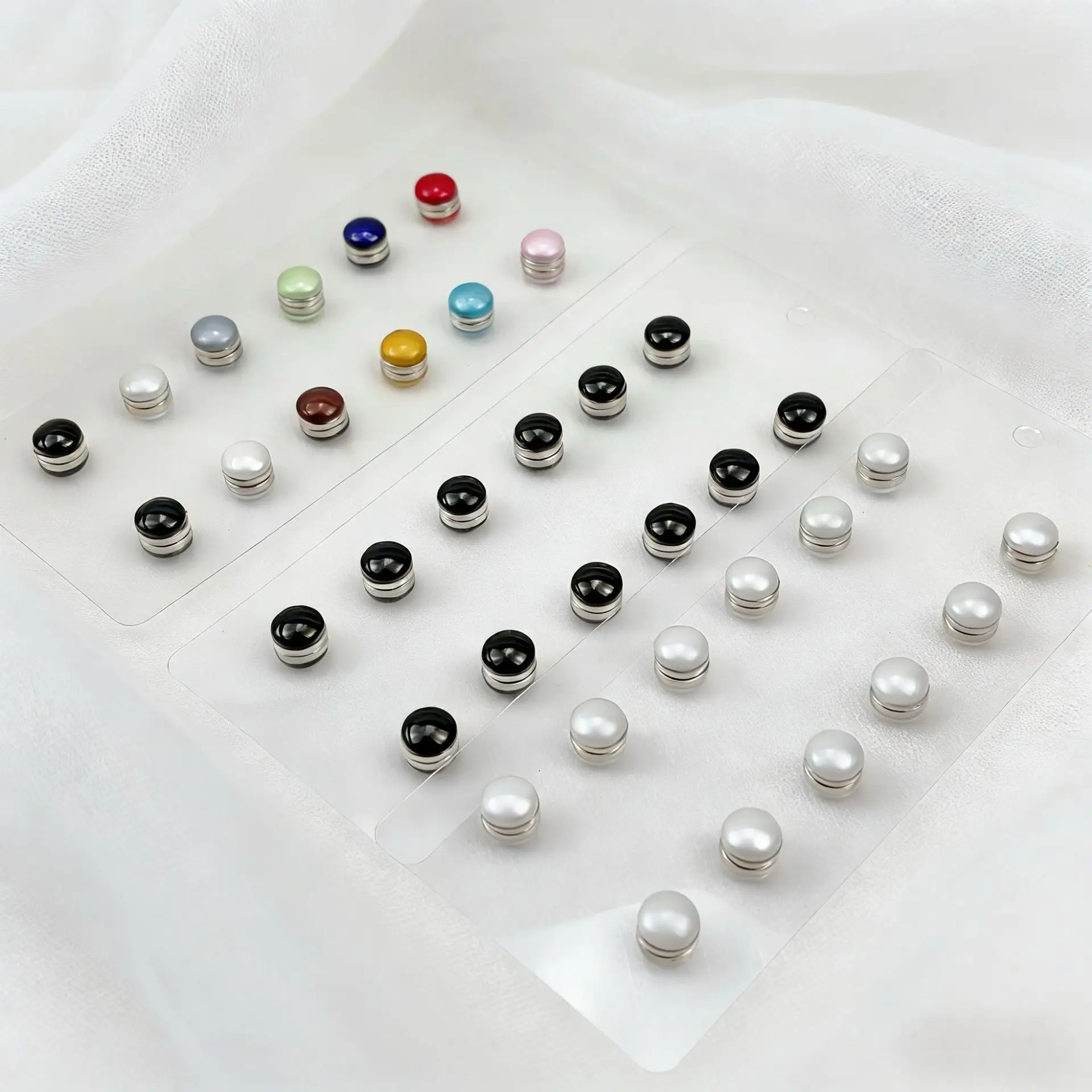 Pearl Magnetic Scarf Clip Strong Hold Elegant Design Comfortable Versatile Accessory For Shawl Stole Daily Wear
Pearl Magnetic Scarf Clip Strong Hold Elegant Design Comfortable Versatile Accessory For Shawl Stole Daily Wear