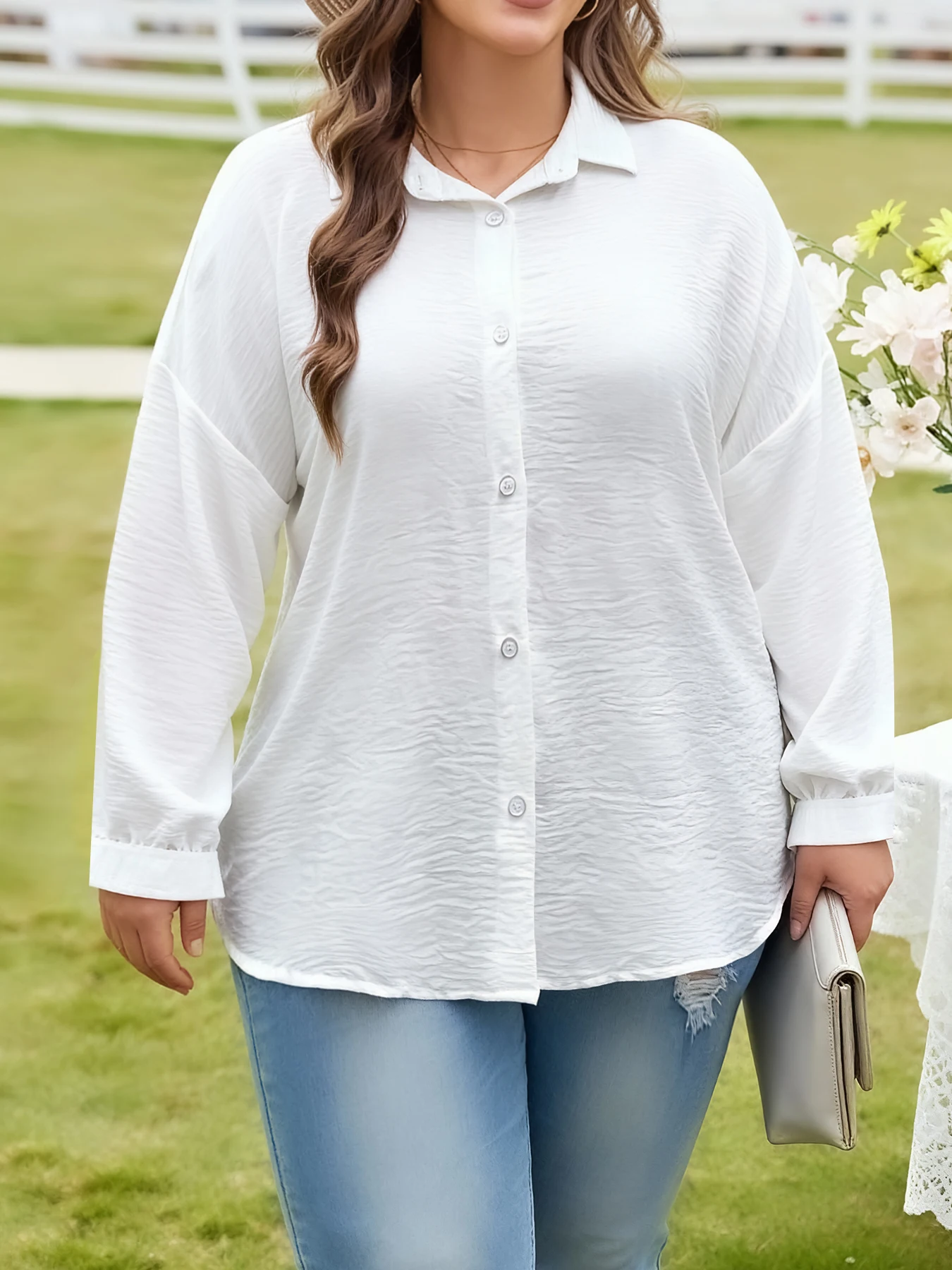 Женская белая рубашка больших размеров с воротником и длинным рукавом, свободная
Женская белая рубашка больших размеров с воротником и длинным рукавом, свободная