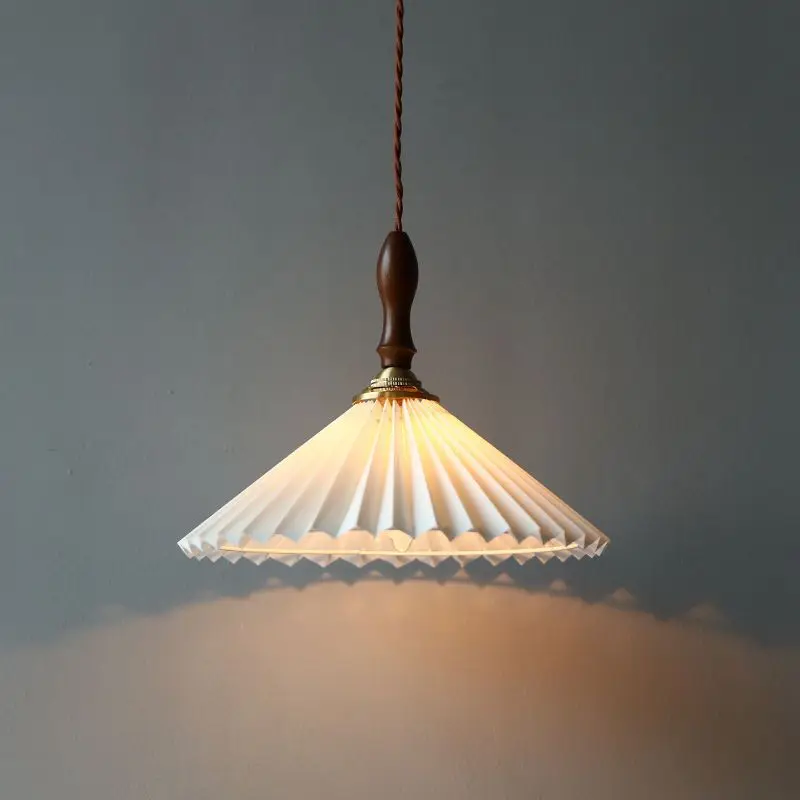 Vintage Fabric Pendant Light Ins Style for Bedroom Cafe Japanese Retro Hanging Lamp with Pleated Shade
Vintage Fabric Pendant Light Ins Style for Bedroom Cafe Japanese Retro Hanging Lamp with Pleated Shade