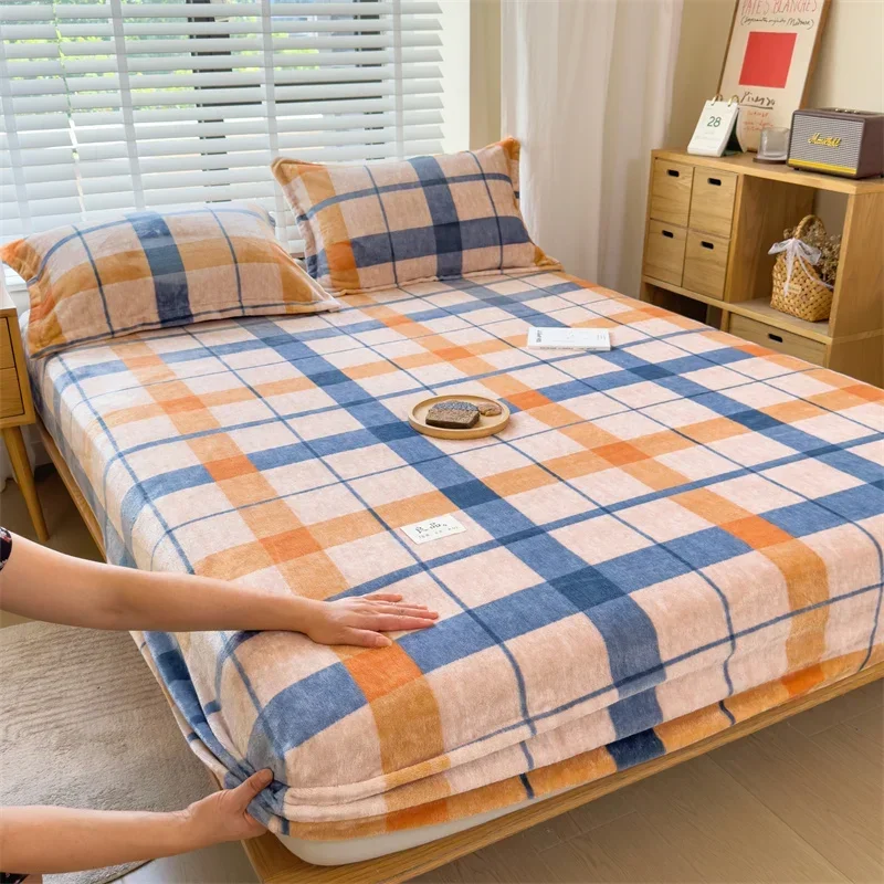 Soft warm plush fitted sheet elastic mattress cover winter fluffy coral fleece bed linens single double bed king size 180
Soft warm plush fitted sheet elastic mattress cover winter fluffy coral fleece bed linens single double bed king size 180