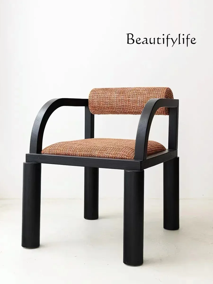 N modern simple home backrest single chair Nordic medieval solid wood casual dining chair
N modern simple home backrest single chair Nordic medieval solid wood casual dining chair