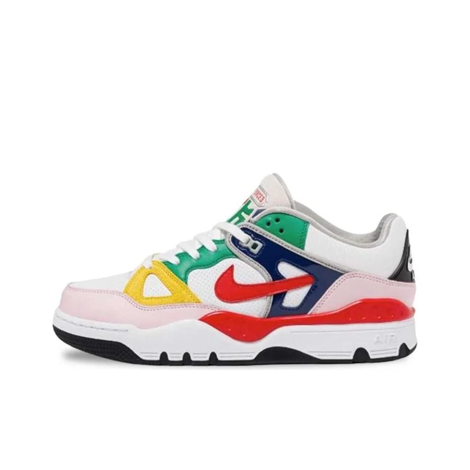 Nike Air Force 3 Low Sp Nigo White OGIN Edition HQ7534-100
Nike Air Force 3 Low Sp Nigo White OGIN Edition HQ7534-100