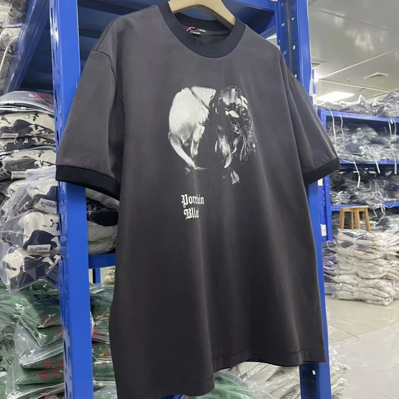 Distressed Patchwork Short-sleeved T-shirt High Street Hip-hop Casual Fashionable Men's Women's Top Tees
Distressed Patchwork Short-sleeved T-shirt High Street Hip-hop Casual Fashionable Men's Women's Top Tees