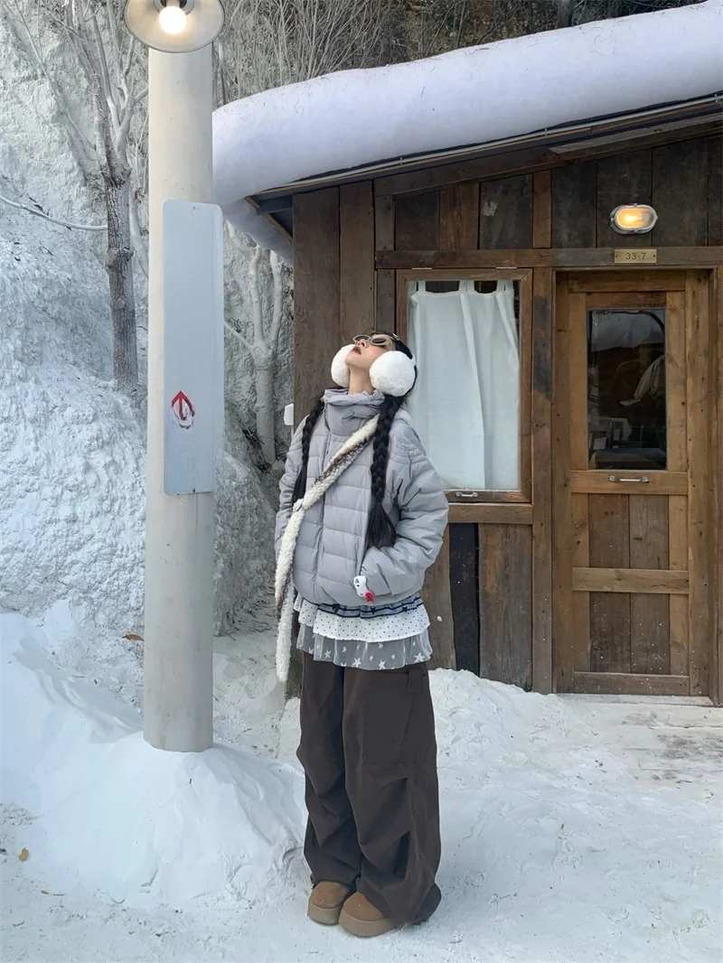 Женское пуховое пальто American Sle ort, легкое теплое повседневное зимнее пальто 00% белое пуховое пальто Du Feather
Женское пуховое пальто American Sle ort, легкое теплое повседневное зимнее пальто 00% белое пуховое пальто Du Feather