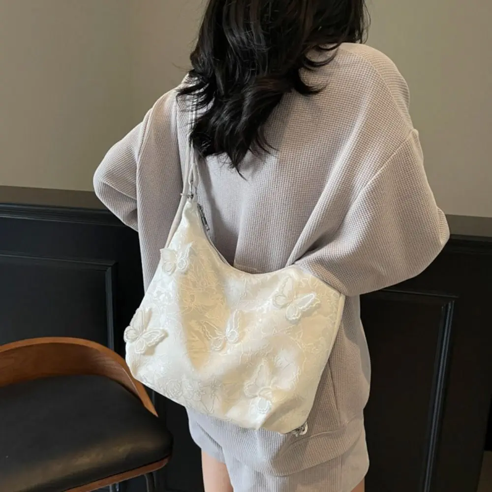 Portable Butterfly Chinese Style Handbag Elegant Exquisite Embroidery Shoulder Bag Tote Bag Canvas Hanfu Backpack Women
Portable Butterfly Chinese Style Handbag Elegant Exquisite Embroidery Shoulder Bag Tote Bag Canvas Hanfu Backpack Women