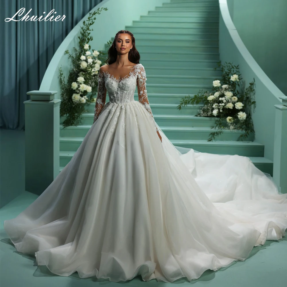 Lhuilier Customized Women's Princess Ball Gown Lace Wedding Dresses Full Sleeves Beaded Bridal Gown with Cathedral Train
Lhuilier Customized Women's Princess Ball Gown Lace Wedding Dresses Full Sleeves Beaded Bridal Gown with Cathedral Train