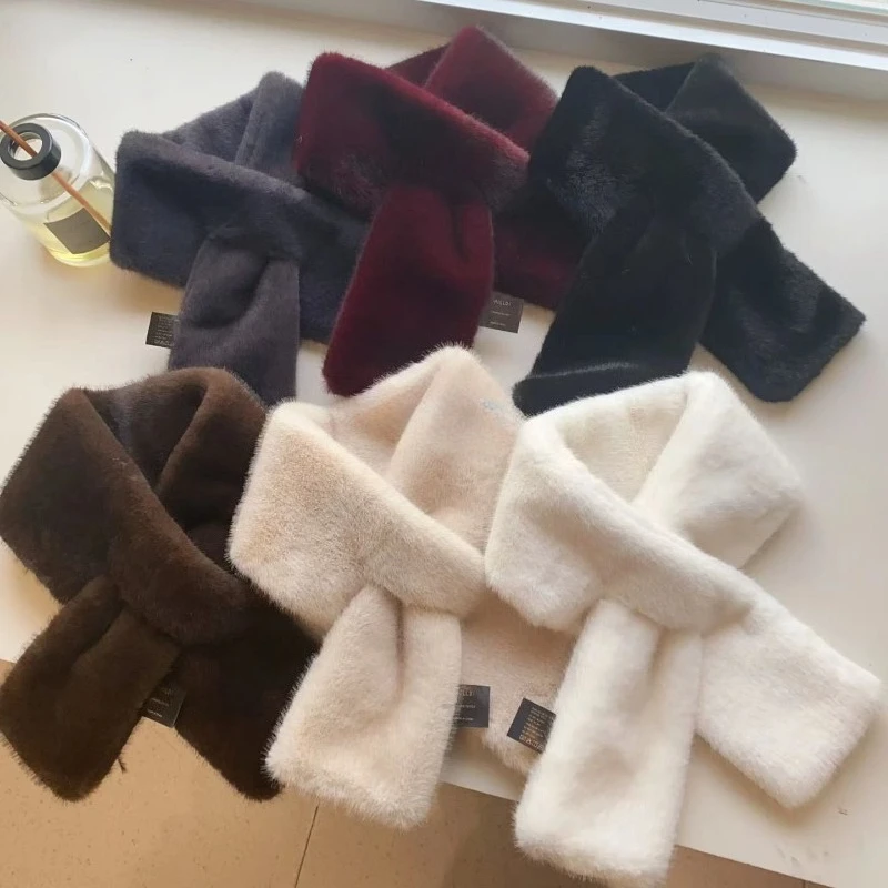 Новый модный универсальный однотонный плюшевый шарф, женский роскошный зимний корейский вариант, милый теплый плюшевый шарф на шею
Новый модный универсальный однотонный плюшевый шарф, женский роскошный зимний корейский вариант, милый теплый плюшевый шарф на шею