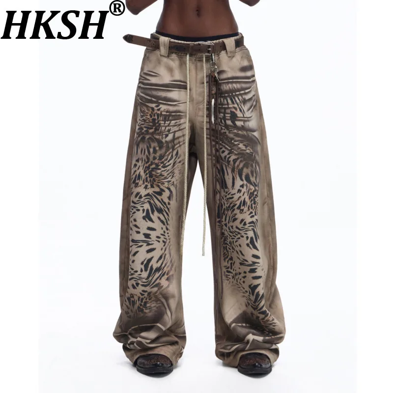 HKSH Spring Autumn New Men Tide Punk Waste Land Avant-Garde Tiger Pattern Distressed Texture Printed Sweatpants Chic Ins HK18992
HKSH Spring Autumn New Men Tide Punk Waste Land Avant-Garde Tiger Pattern Distressed Texture Printed Sweatpants Chic Ins HK18992