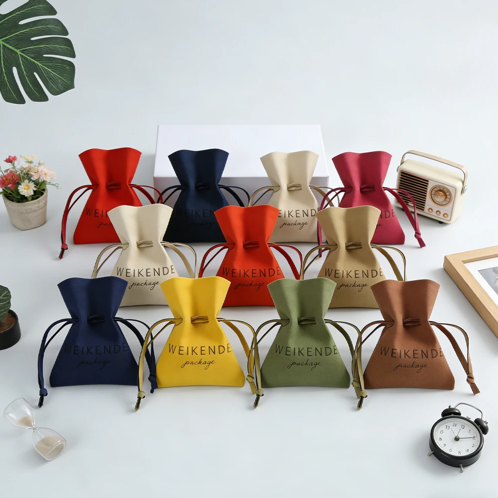 Customized With Own Logo 100Pcs Microfiber Pouches Jewelry Packaging Bag Emboss Personalized Jewellery Organizer Pouches
Customized With Own Logo 100Pcs Microfiber Pouches Jewelry Packaging Bag Emboss Personalized Jewellery Organizer Pouches