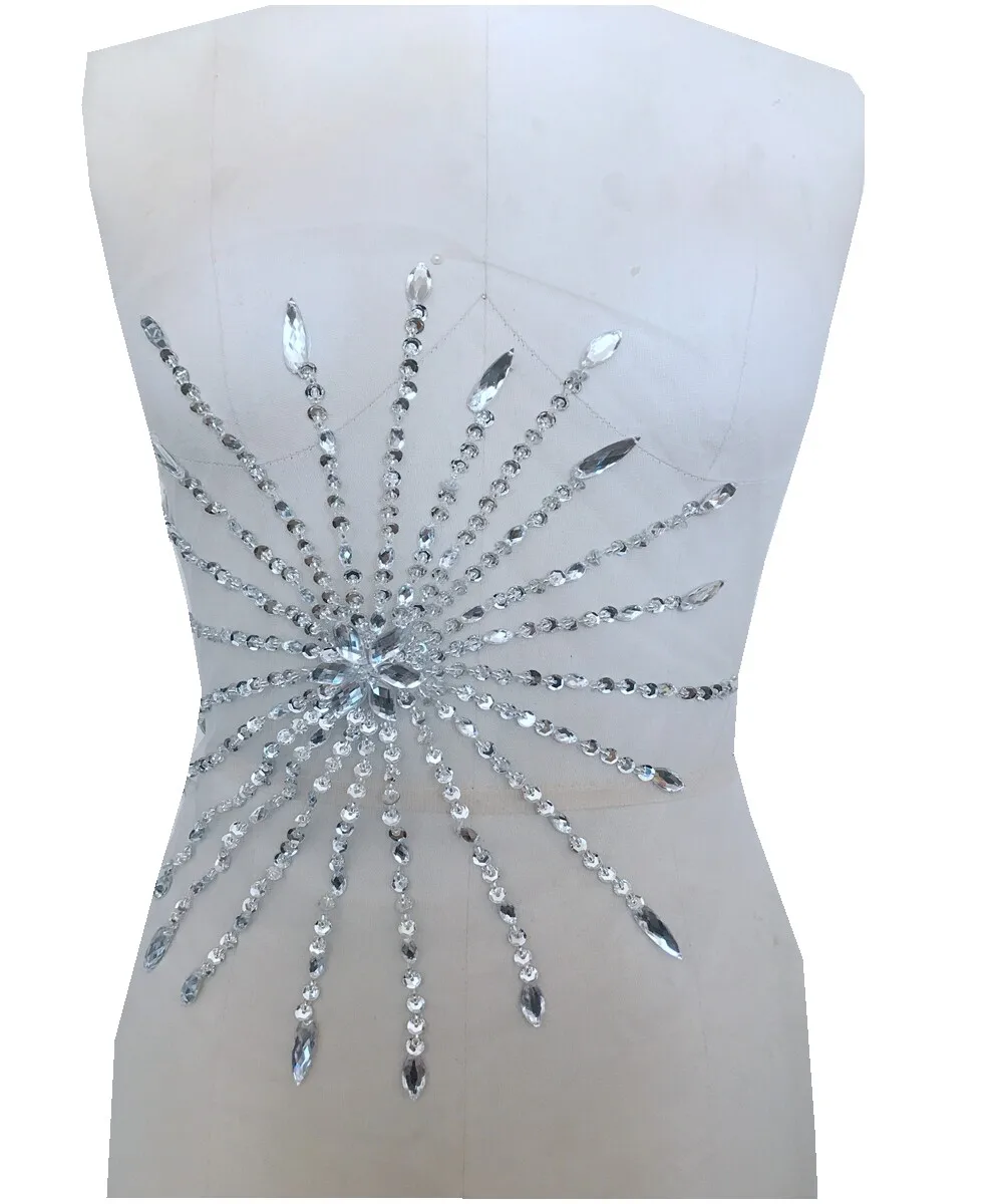 DIY Ray-Design Beaded Silver Sequins Rhinestone Tulle Applique Evening Dress Stage Costumes Fabric Hand Stitched Embellishments
DIY Ray-Design Beaded Silver Sequins Rhinestone Tulle Applique Evening Dress Stage Costumes Fabric Hand Stitched Embellishments